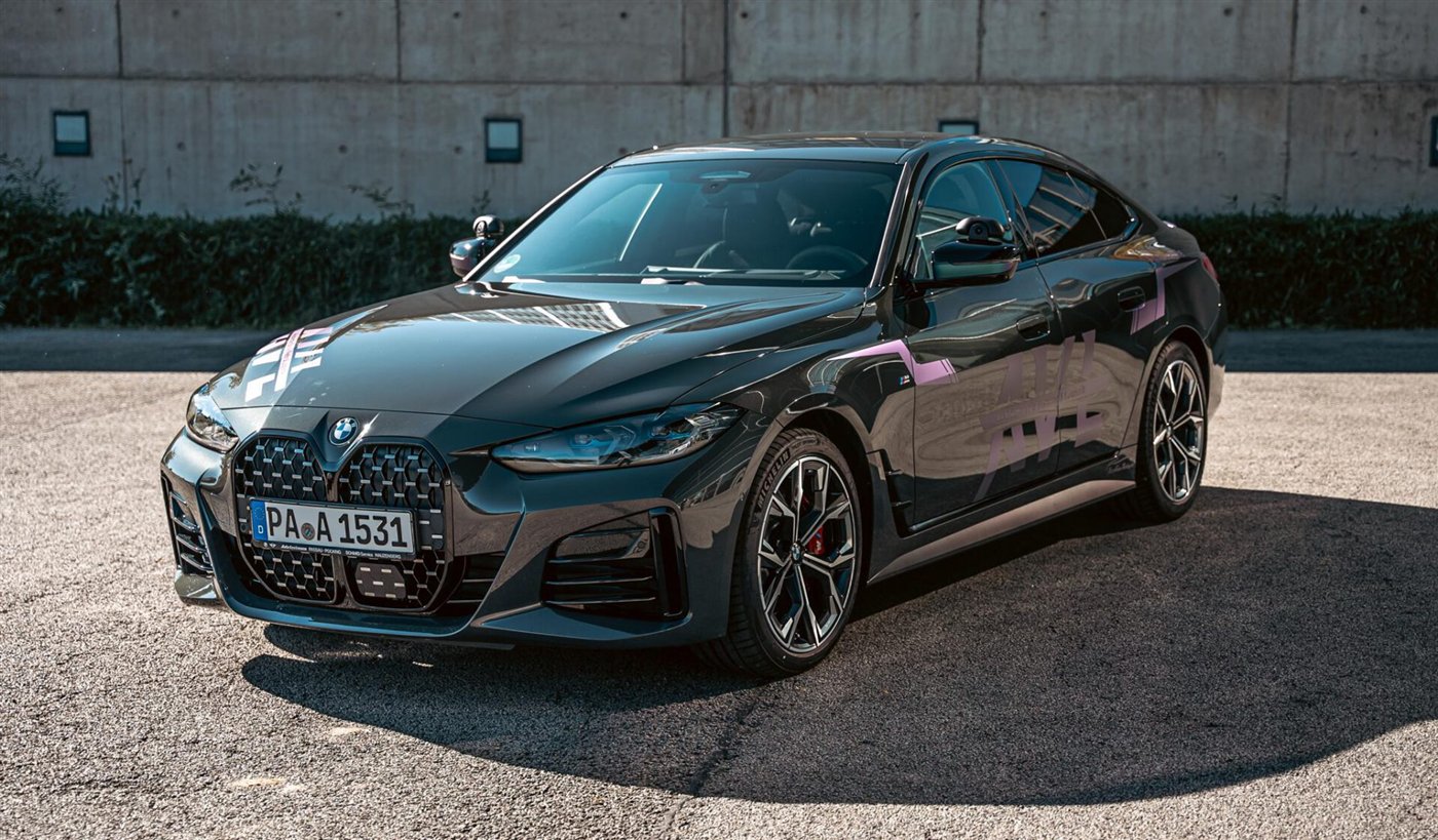 سيارة BMW الفئة 4 Gran Coupé تابعة لمدرسة AVL