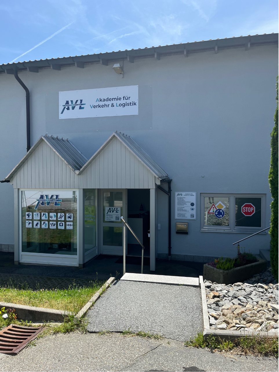 مدرسة AVL لتعليم القيادة في فالدكيرشن، Jandelsbrunner Str. 43